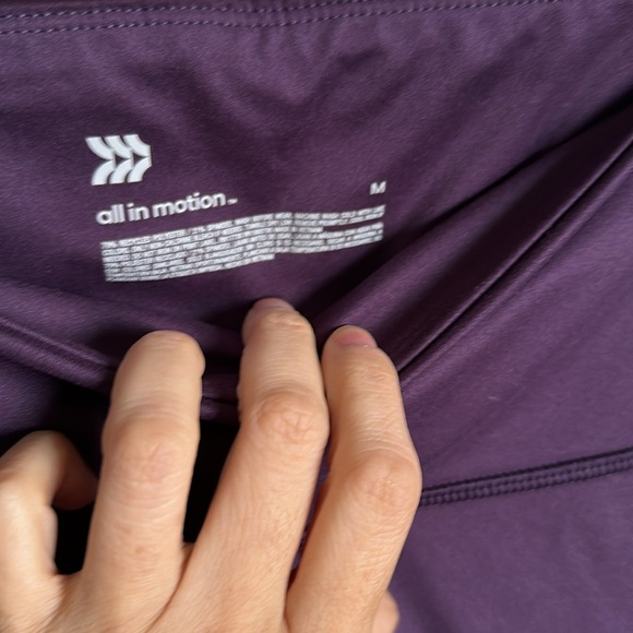 All in motion cropped leggings eggplant size medium like new only washed - Picture 2 of 5